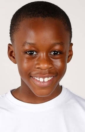 Nana Agyeman-Bediako as Young Tull