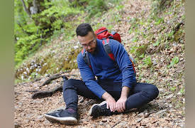 Outdoor Fundamentals: Everything You Need to Know to Stay Safe: Wilderness First Aid: Nonemergency Care