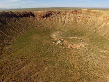 03:45: Unerklärliche Phänomene - Ancient Aliens | Kabel Eins Doku | 4/29 2026