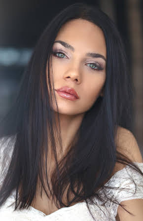 Reka Rene as 