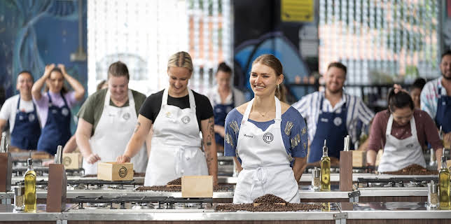 11:15: MasterChef Australia (S14 E21) (S14) | TLC | 8/5 2025