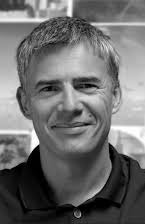 Eric Guillon som Director