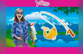 JillianTubeHD: Jillian Catches Her First Fish!