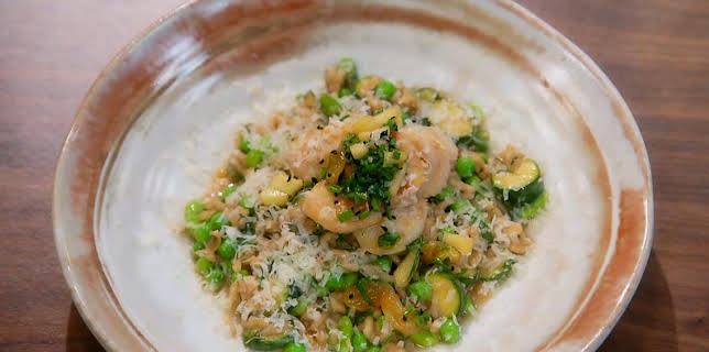 9:00 PM: Celebrity MasterChef (S20 E12) (S20) | BBC One Scotland | 12/11 2025