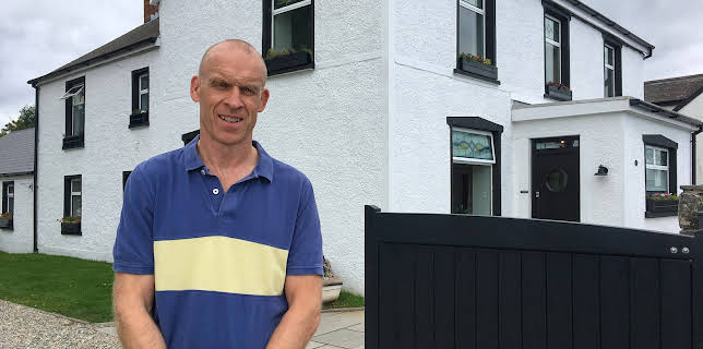 5:50 PM: Four in a Bed | More 4 | 11/25 2025