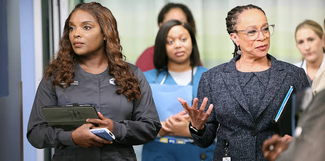 04:50: Chicago Med (S7 E8) (S7) | Viasat Series | 3/5 2026