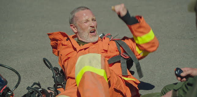 18:25: Kompani Svan (S4 E11) (S4) | Kanal 9 | 11/12 2025