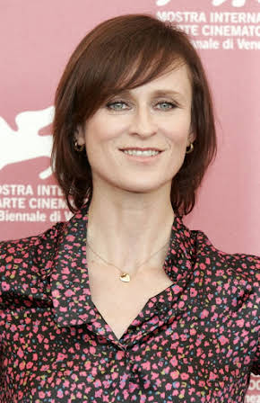 Sophie Rois as 