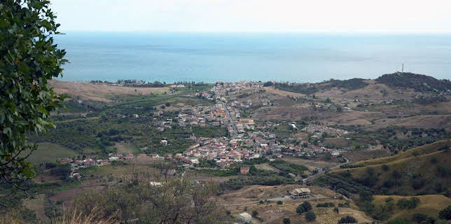 12:25: Stadt Land Kunst | Arte | 3/4 2026