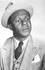 Eddie 'Rochester' Anderson como Second Cab Driver