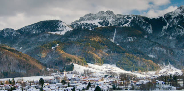 03:40: Advent im Priental | 3SAT | 12/21 2025