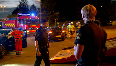 04:55: Södertäljepolisen (S1 E8) (S1) | Kanal 9 | 4/13 2026