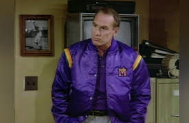 Coach Season 1: Kelly and the Professor