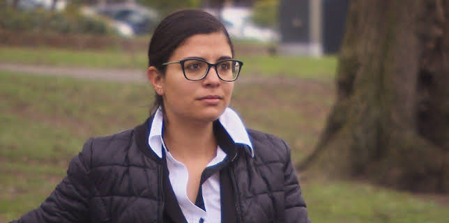 22:15: Julia Leischik sucht: Bitte melde dich | Sat1 Gold | 12/18 2025