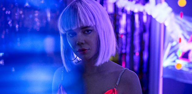 Hedda Stiernstedt om nya Netflix-komedin: ”Jag är ute på djupt vatten”