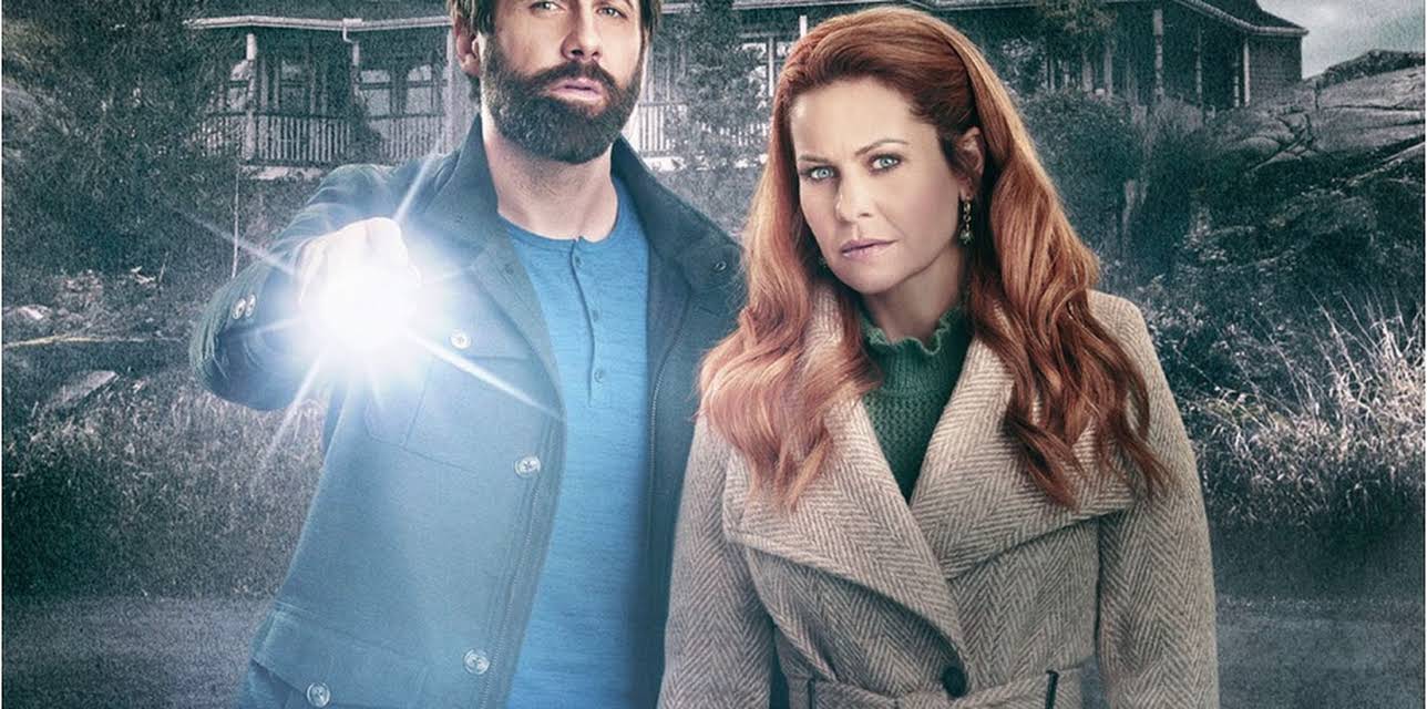 Aurora Teagarden Mysteries: Haunted By Murder (2022)