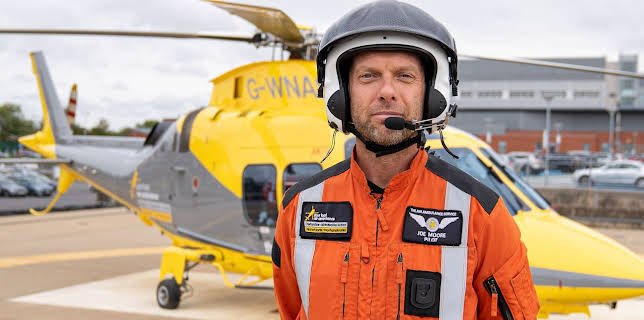 11:00 PM: A&E: Crash Scene Emergency (S1 E3) (S1) | 5 Star | 11/16 2025