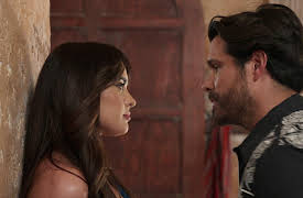 Doménica Montero season-1: Doménica Montero Capítulo 8