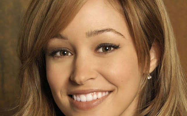 Autumn Reeser