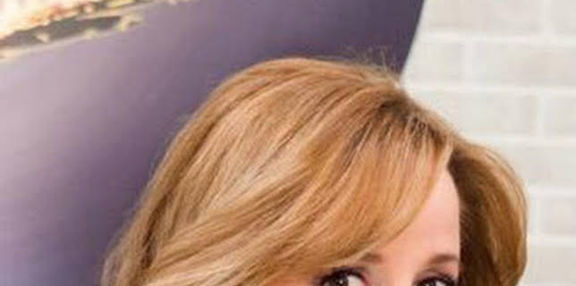 04:32: Les chefs! | TV5MONDE | 12/24 2025