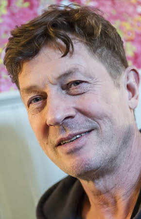 Henrik Birch as 