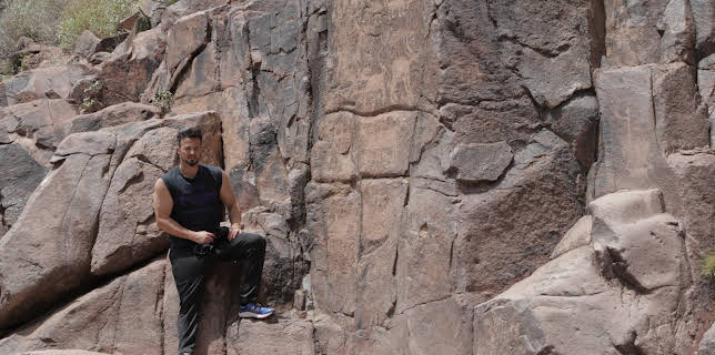 23:30: Unexplained & Unexplored (S1 E2) (S1) | Discovery Science | 11/19 2025