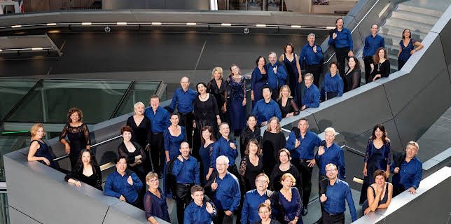 20:15: Nathalie Stutzmann dirigiert das Requiem von W.A. Mozart | 3SAT | 11/22 2025