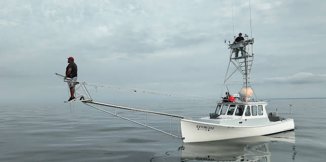 03:40: Harpoon Hunters (S1 E9) (S1) | Discovery Channel | 11/9 2025