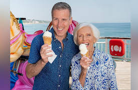 Mary Berry Makes It Easy: Starting From Scratch