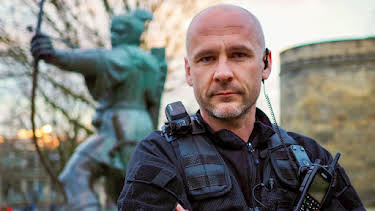 5:00 PM: Police Interceptors (S10 E10) (S10) | 5 Star | 4/2 2026