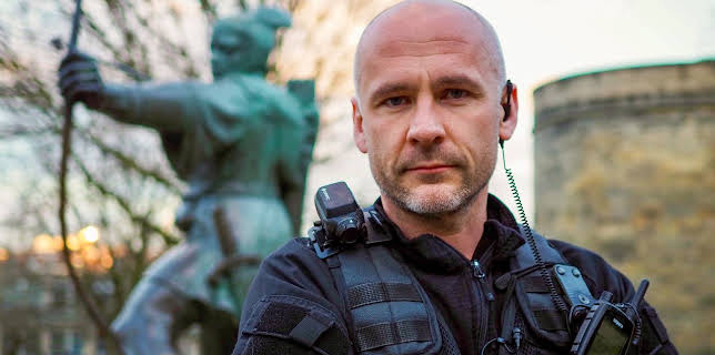 7:00 PM: Police Interceptors (S10 E10) (S10) | 5 Star | 11/9 2025