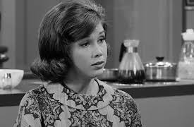 The Dick Van Dyke Show: Season 1: The Curious Thing About Women