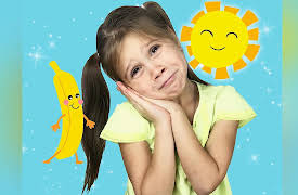 Learn Colors with Diana: Learn colors - Doing morning exercises with Diana & Monkey