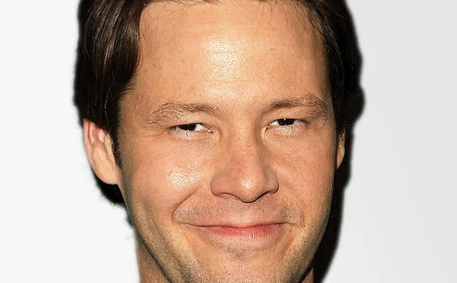 Ike Barinholtz