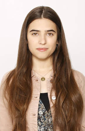 Clara Mamet as 