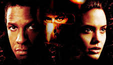 CINE CUATRO: 'EL COLECCIONISTA DE HUESOS'