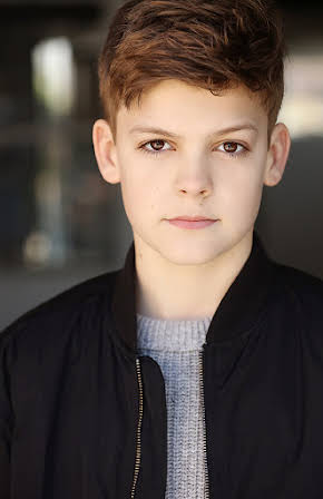 Paxton Singleton as 