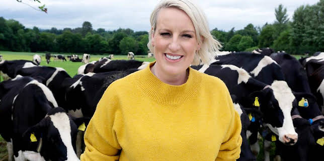 7:30 PM: Farm 999 (S1) | BBC One Northern Ireland | 1/30 2026