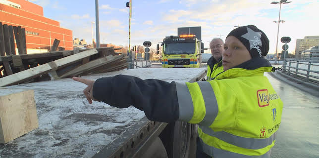 17:50: Vägens hjältar (S4 E2) (S4) | Kanal 9 | 2/5 2026