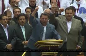 El Apóstol, el caso de la Iglesia de La Luz del Mundo season-1: El Apóstol, el caso de la Iglesia La Luz del Mundo Capítulo 3