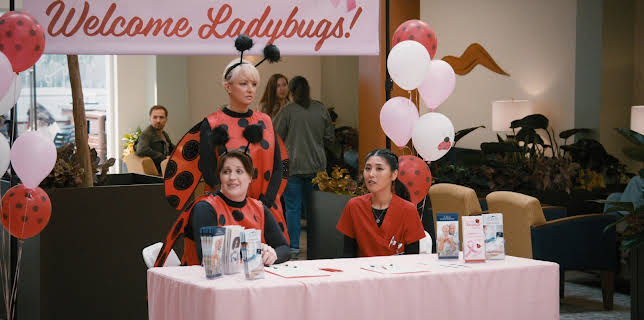 19:30: St. Denis Medical (S1 E14) (S1) | TV6 | 12/21 2025