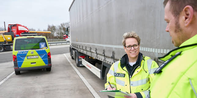 18:15: Die Nordreportage: LKW-Kontrolle auf der Autobahn | NDR Fernsehen | 3/26 2026