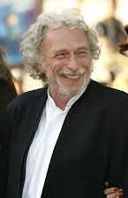 Pierre Richard as Darius 
  
  
  (voice)