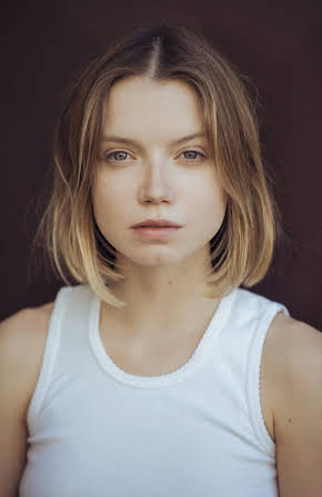 Eden Ducourant as 