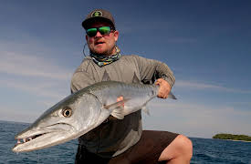 Fish or Die  Season 1: Pirates of Papua New Guinea