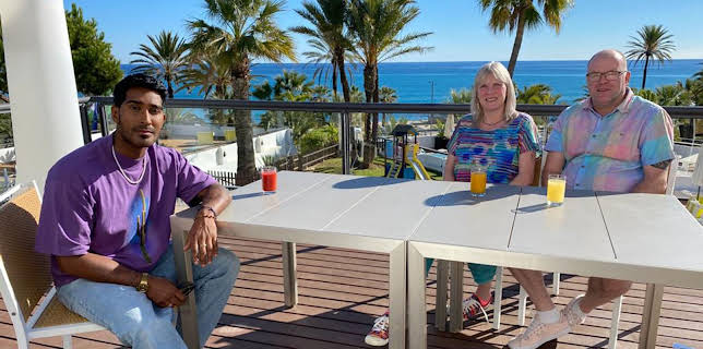 11:05 AM: A Place in the Sun | More 4 | 3/29 2026