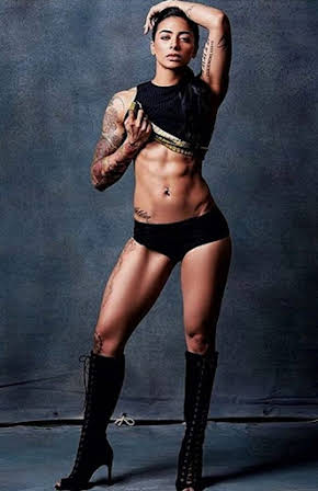 Bani J as Umang Singh