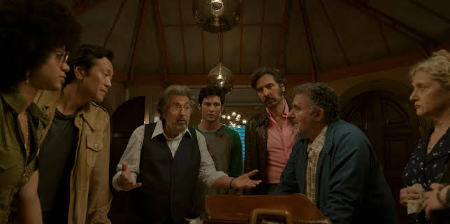 01:50: Hunters (S1 E3) (S1) | Viasat Series | 12/24 2025