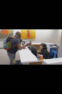 22:45: Dentro del aeropuerto: equipaje perdido: Un reloj de bodas y una cartera repleta | National Geographic | 1/29 2026