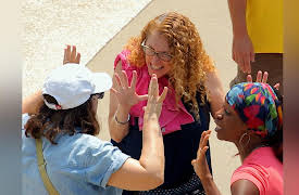 Because I Told You So: The Chamberlins vs The Alphers